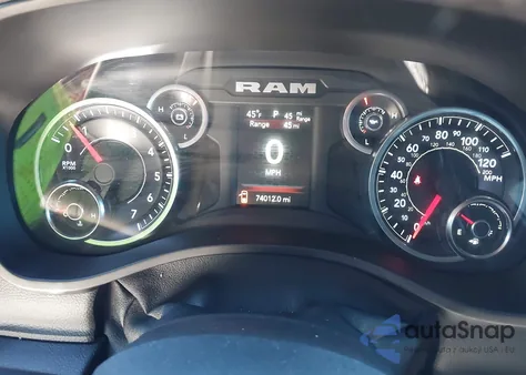 2019 Ram 1500 Big Horn/Lone Star 4X4 5'7 Box z USA, uszkodzony, nr VIN 1C6SRFFT4KN649901